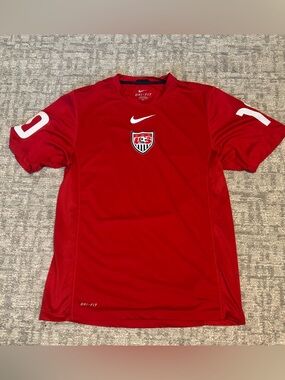 Nike Dri-Fit Team USA 2010 Soccer Training Jersey Adult - Medium - Red